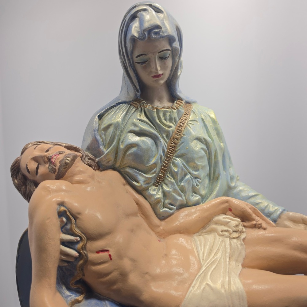 Vintage Pieta Statue Mary Jesus Religious Sculpture Blue Gold Chalkware 16in - Picture 6 of 15